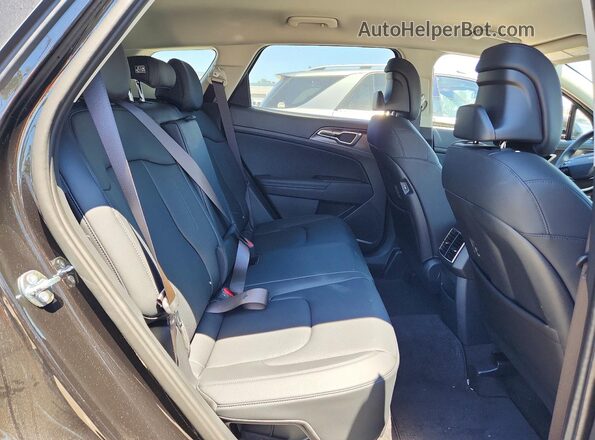 KNDPVDDG2T7367511 2026 KIA SPORTAGE Gray Rear seats view