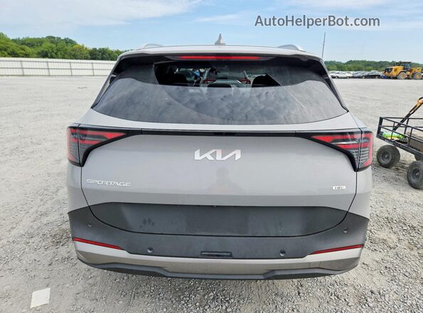 KNDPVDDG3T7298716 2026 KIA SPORTAGE Gray Вид ззаду