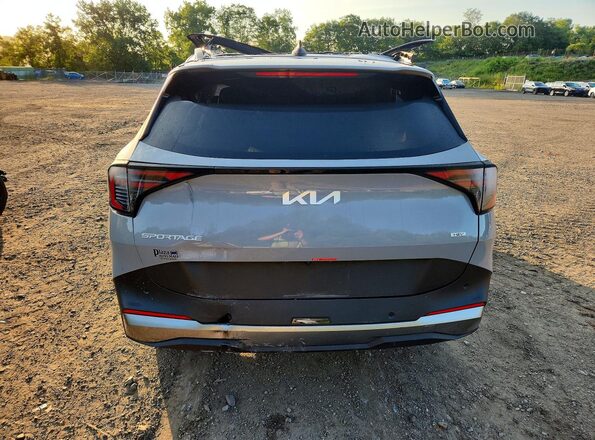 KNDPVDDGXT7337348 2026 KIA SPORTAGE Gray Rear view