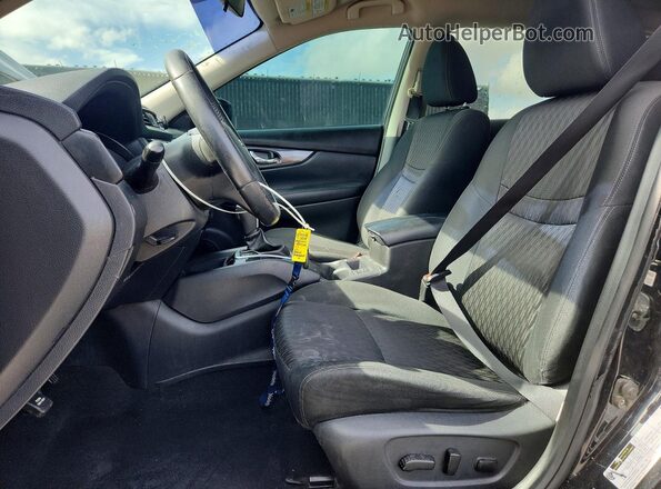 KNMAT2MT0JP621940 2018 NISSAN ROGUE Black Widok wnętrza z przodu