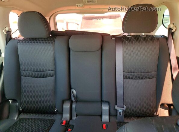 KNMAT2MT1HP581071 2017 NISSAN ROGUE Silver Հետևի նստատեղերի տեսք