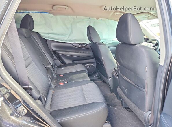 KNMAT2MT3HP615544 2017 NISSAN ROGUE Black Rear interior view