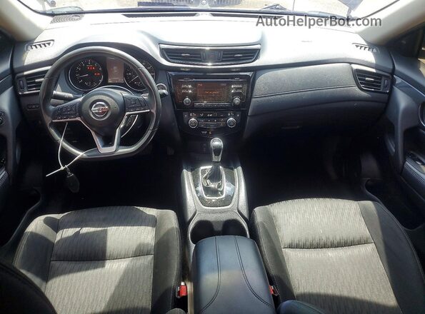 KNMAT2MT4HP521771 2017 NISSAN ROGUE Черный Вид панели приборов