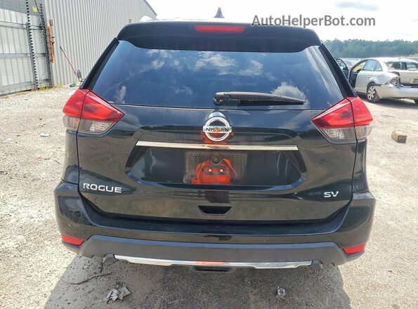 KNMAT2MT4HP521771 2017 NISSAN ROGUE Черный Вид сзади
