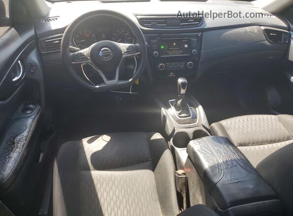 KNMAT2MT5JP578566 2018 NISSAN ROGUE Gray Widok deski rozdzielczej
