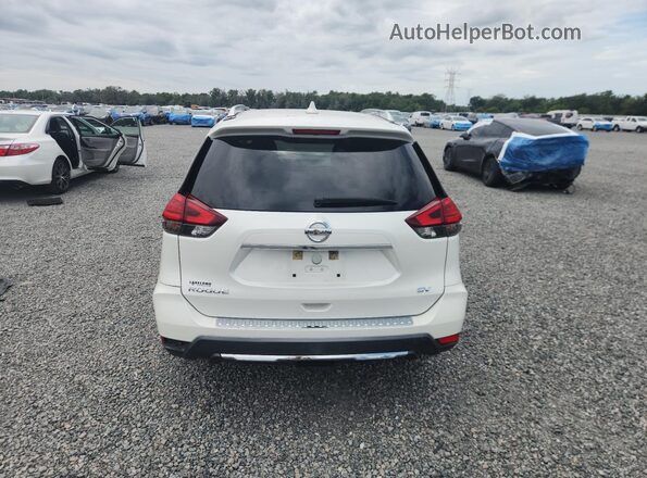 KNMAT2MT8HP500034 2017 NISSAN ROGUE White უკანა ხედი
