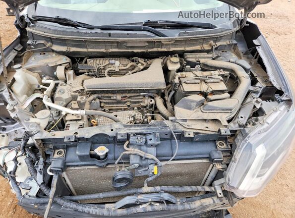 KNMAT2MT8HP522874 2017 NISSAN ROGUE Silver Rear interior view