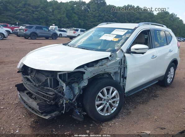 KNMAT2MT9HP510295 2017 NISSAN ROGUE White Przód lewy