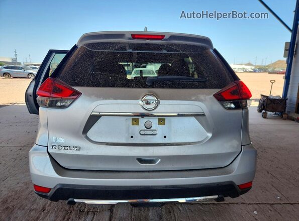 KNMAT2MT9HP533608 2017 NISSAN ROGUE Silver Rear view