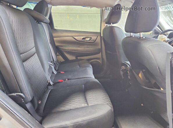 KNMAT2MT9KP507548 2019 NISSAN ROGUE Silver Widok wnętrza z tyłu