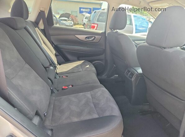 KNMAT2MV0GP706884 2016 NISSAN ROGUE Silver Սալոնի հետևի տեսք