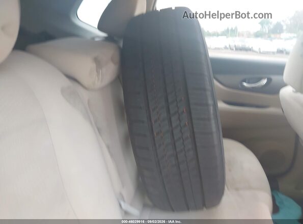 KNMAT2MV1GP630740 2016 NISSAN ROGUE White ხელსაწყოთა პანელის ხედი