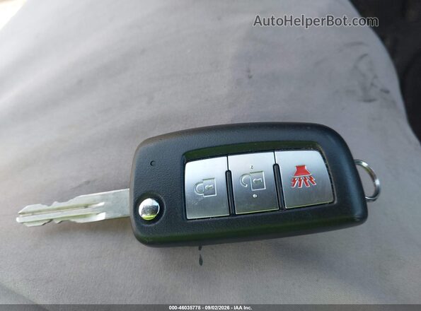 KNMAT2MV1HP576891 2017 NISSAN ROGUE White წინა პანელის ხედი