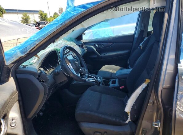 KNMAT2MV1HP617620 2017 NISSAN ROGUE Gray Вид салону спереду