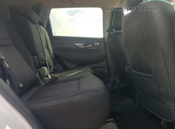 KNMAT2MV3KP517039 2019 NISSAN ROGUE White Rear interior view
