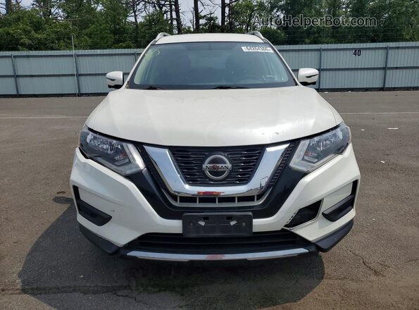 KNMAT2MV4JP509885 2018 NISSAN ROGUE White Front view
