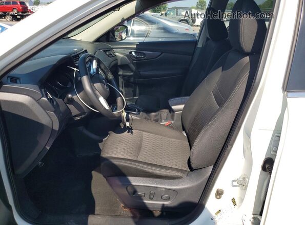 KNMAT2MV5JP598933 2018 NISSAN ROGUE White Вид салону спереду