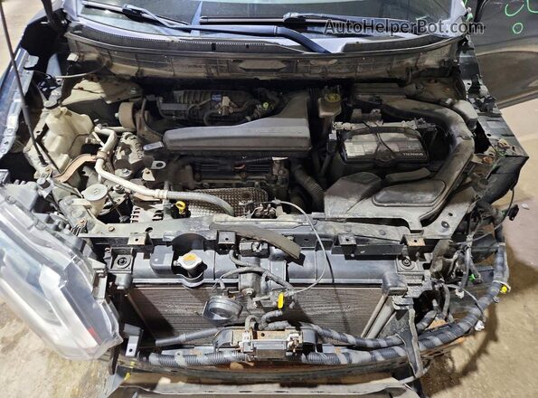 KNMAT2MV6JP513971 2018 NISSAN ROGUE Black Vista del compartimento del motor