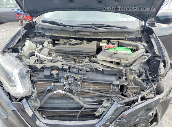 KNMAT2MV8HP594045 2017 NISSAN ROGUE Black ძრავის განყოფილების ხედი