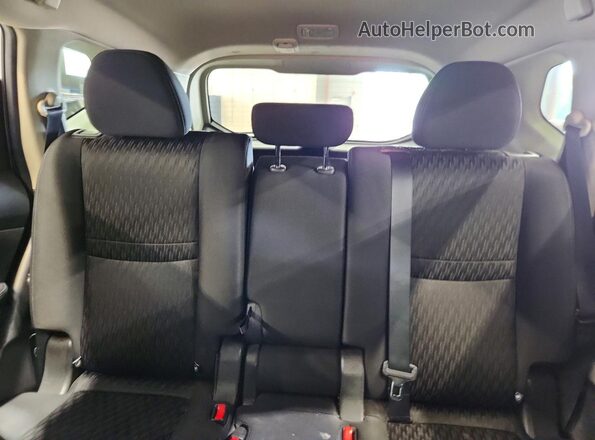 KNMAT2MV9HP548482 2017 NISSAN ROGUE Серебряный Вид задних сидений