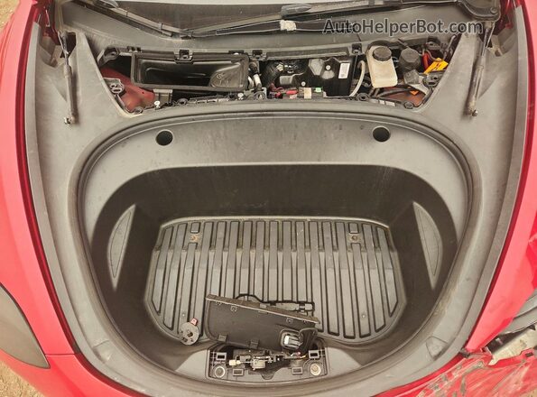 LRW3E1EB9PC924781 2023 TESLA MODEL Red უკანა სალონის ხედი