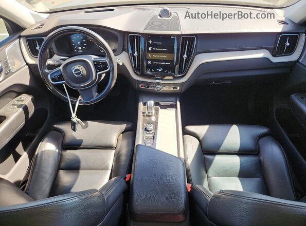 LYVBR0DL3JB118194 2018 VOLVO XC60 Черный Вид панели приборов