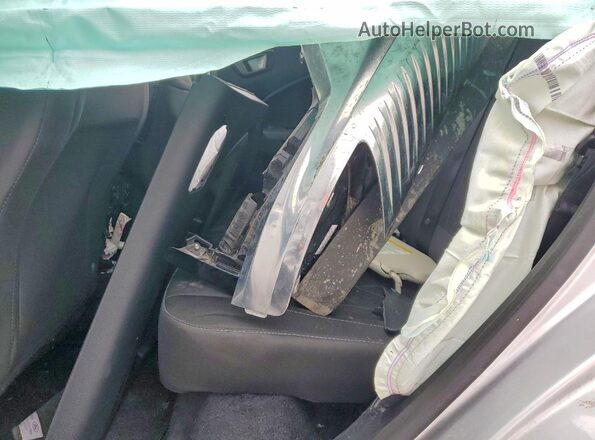 MAJ3S2GE6LC391197 2020 FORD ECOSPORT Silver Widok tylnych siedzeń