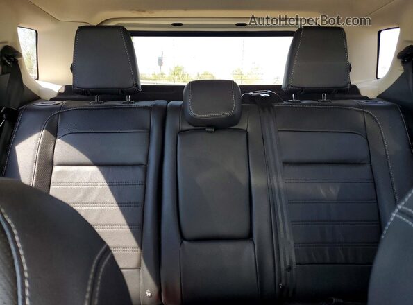 MAJ6S3KL7LC382274 2020 FORD ECOSPORT White Rear seats view