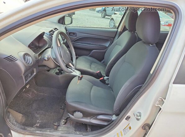 ML32F3FJ2LHF08331 2020 MITSUBISHI MIRAGE White Vista interior delantera