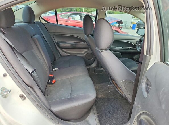 ML32F3FJ2LHF08331 2020 MITSUBISHI MIRAGE White Vista de los asientos traseros