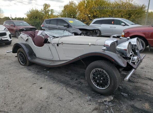 MV1N3517061ND 1939 JAGUAR ROADSTER Двухцветный Передняя правая четверть