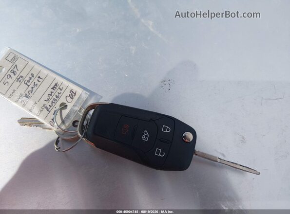 NM0LE7S2XP1547963 2023 FORD TRANSIT CONNECT Белый Вид панели приборов