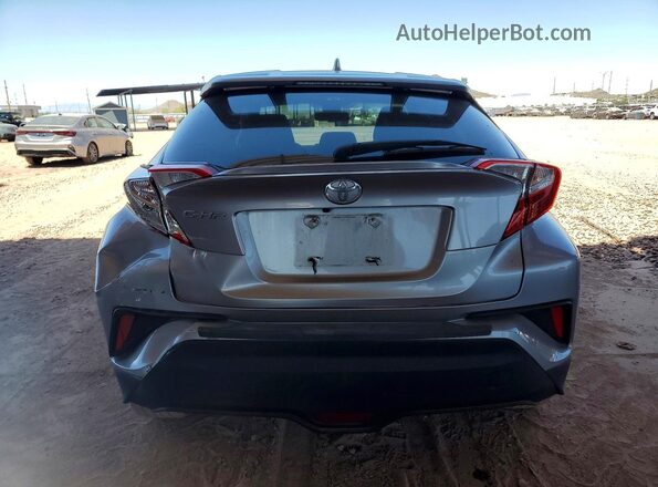 NMTKHMBX0JR013590 2018 TOYOTA C-HR Silver უკანა ხედი