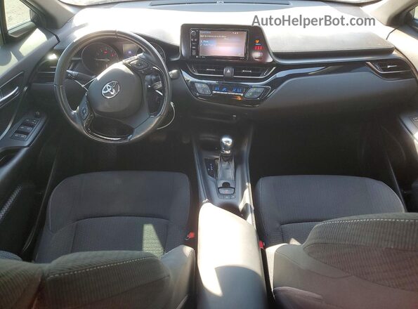 NMTKHMBX3JR043070 2018 TOYOTA C-HR Gray Vista del salpicadero
