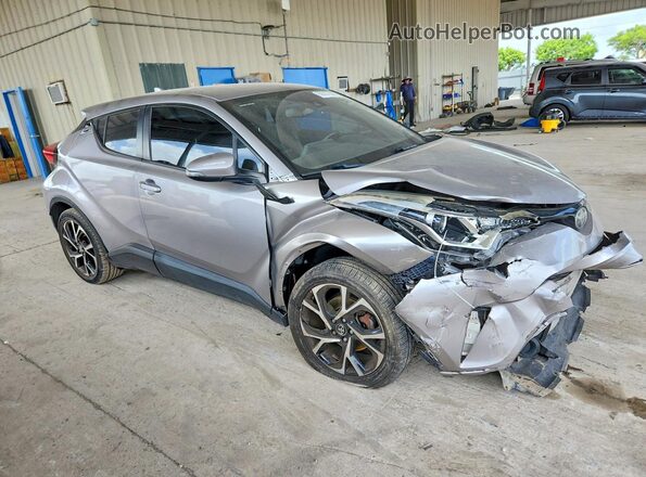 NMTKHMBX3JR046292 2018 TOYOTA C-HR Серебряный Передняя правая четверть