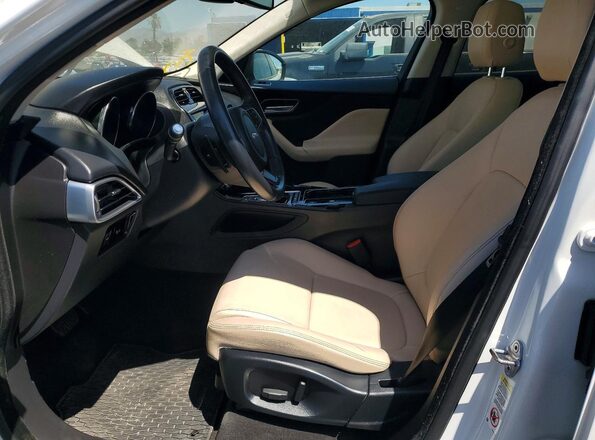 SADCJ2BNXHA093456 2017 JAGUAR F-PACE White Front interior view