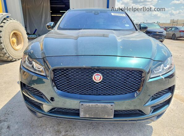 SADCJ2BNXHA488477 2017 JAGUAR F-PACE Green Դիմացի տեսք