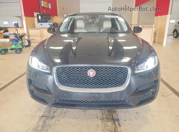 SADCJ2BV4HA048349 2017 JAGUAR F-PACE Black Vista trasera