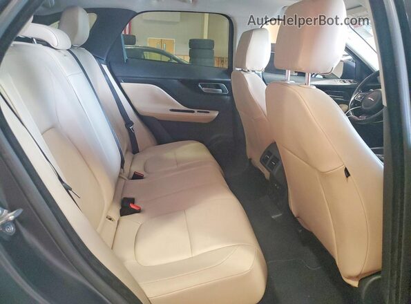 SADCJ2BV4HA048349 2017 JAGUAR F-PACE Black Vista del compartimento del motor