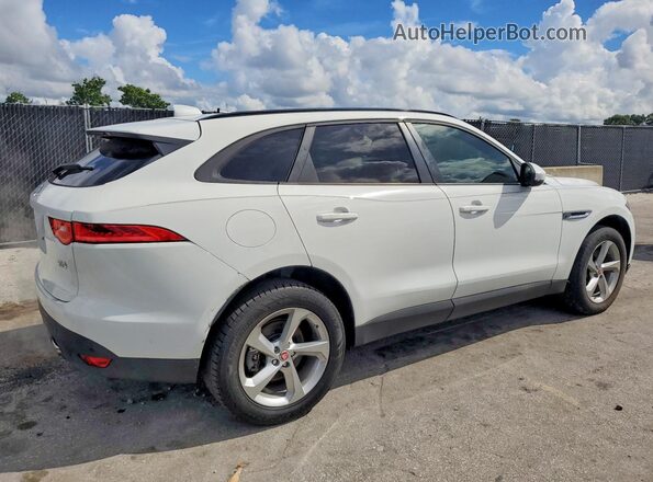 SADCJ2BV4HA067080 2017 JAGUAR F-PACE White Rear right