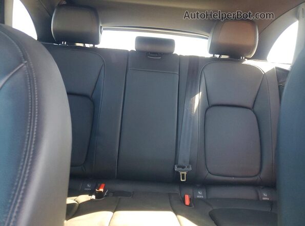 SADCJ2BV7HA053514 2017 JAGUAR F-PACE Black უკანა სავარძლების ხედი