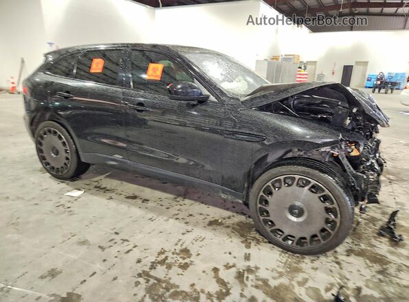 SADCJ2BVXHA067987 2017 JAGUAR F-PACE Black Front right