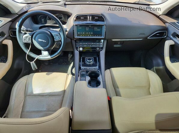 SADCK2BV6HA085660 2017 JAGUAR F-PACE Silver წინა პანელის ხედი