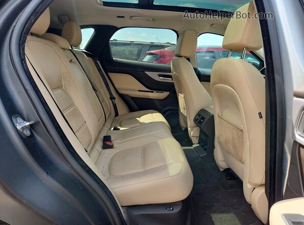 SADCK2BV6HA085660 2017 JAGUAR F-PACE Silver უკანა სავარძლების ხედი