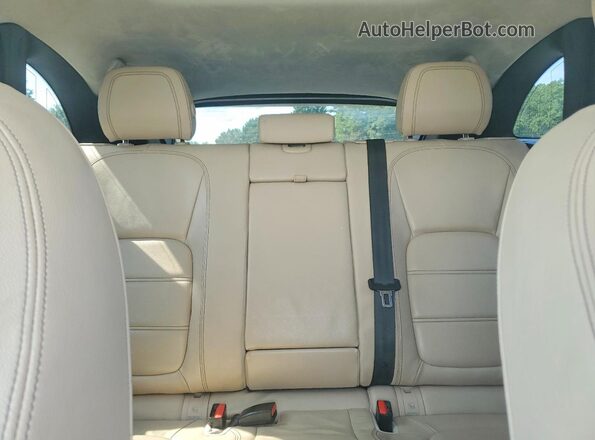 SADCK2FX2KA361111 2019 JAGUAR F-PACE White Vista de los asientos traseros