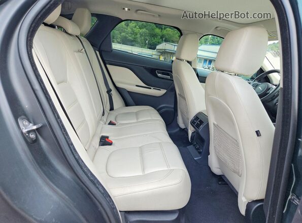 SADCK2FX4JA258075 2018 JAGUAR F-PACE Green Rear interior view