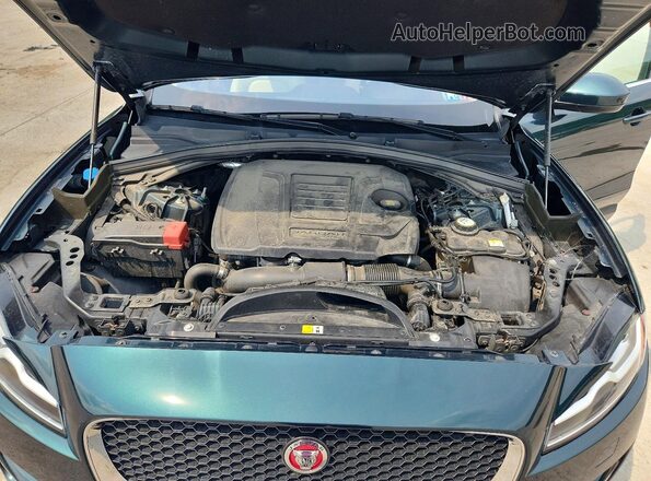 SADCK2FX4JA258075 2018 JAGUAR F-PACE Green Engine compartment view