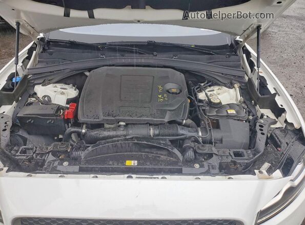 SADCK2FX8JA272903 2018 JAGUAR F-PACE White ძრავის განყოფილების ხედი