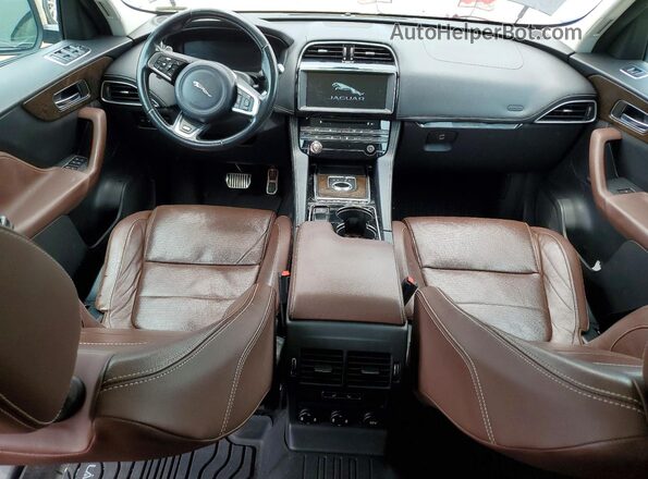 SADCM2BV5HA082890 2017 JAGUAR F-PACE Black Dashboard view