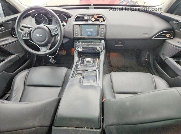 SAJAJ4FN4JCP28370 2018 JAGUAR XF White Dashboard view